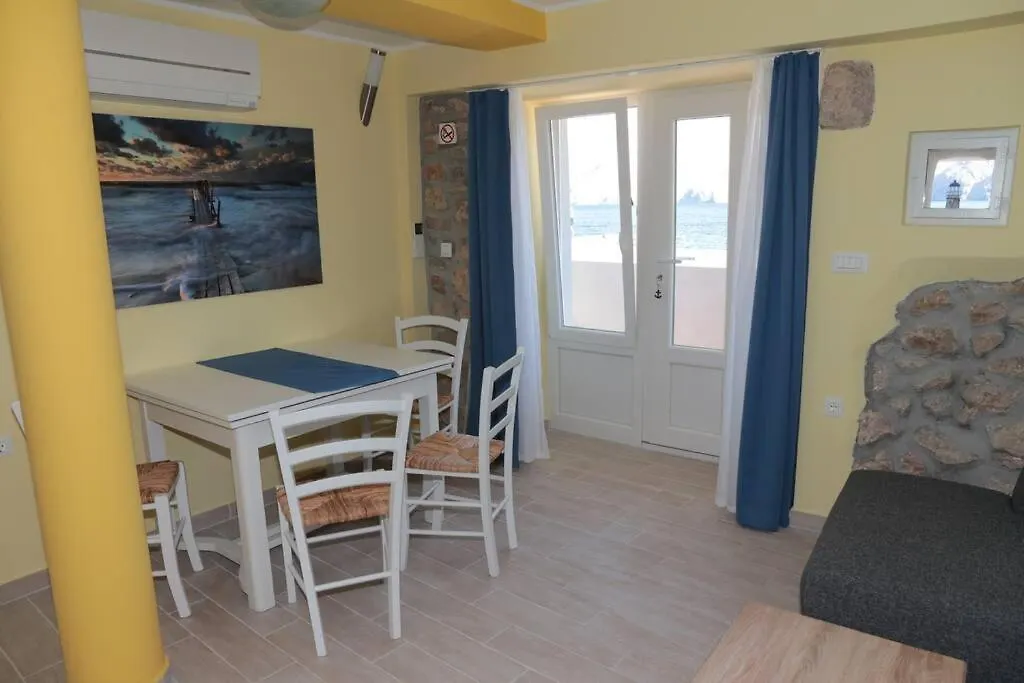 Fun - Beach Acess Apartment Baska  Croatia