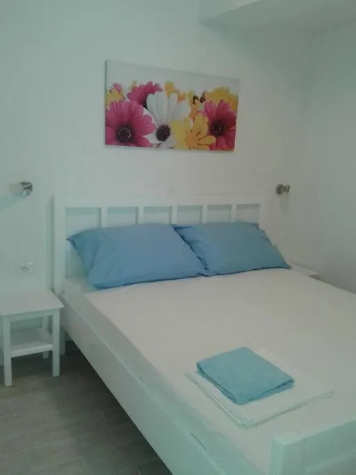 Fun - Beach Acess Apartment Baska  0*, Baska (Krk)